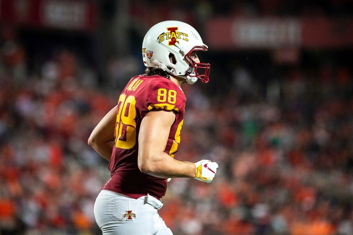 Iowa State tight end Charlie Kolar (88) runs to the sideline during a NCAA college football game in the Cheez-It Bowl against Clemson, Wednesday, Dec. 29, 2021, at Camping World Stadium in Orlando, Fla.