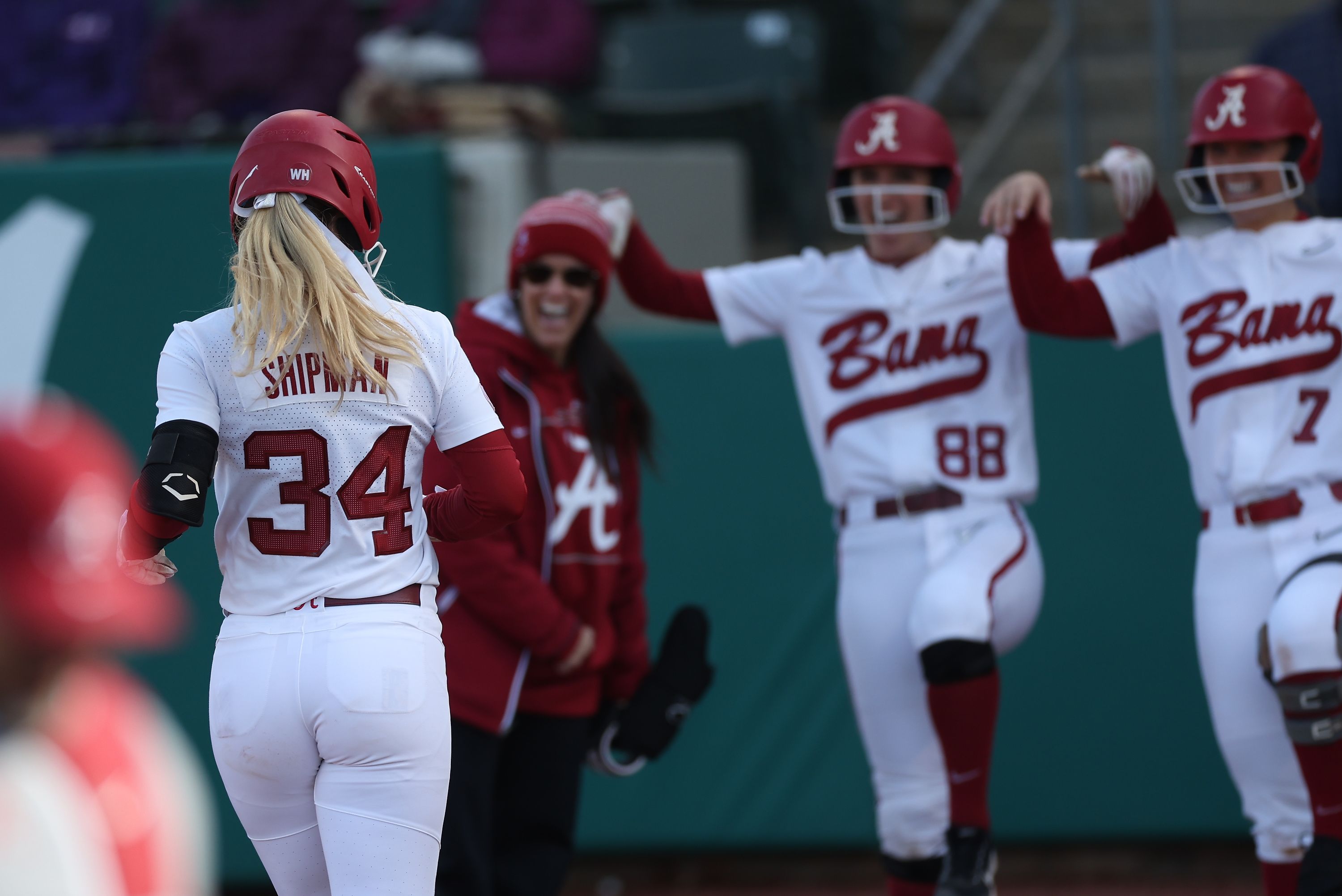 Alabama Opens Home Schedule with Run-Rule Victory over Evansville - Vimarsana News