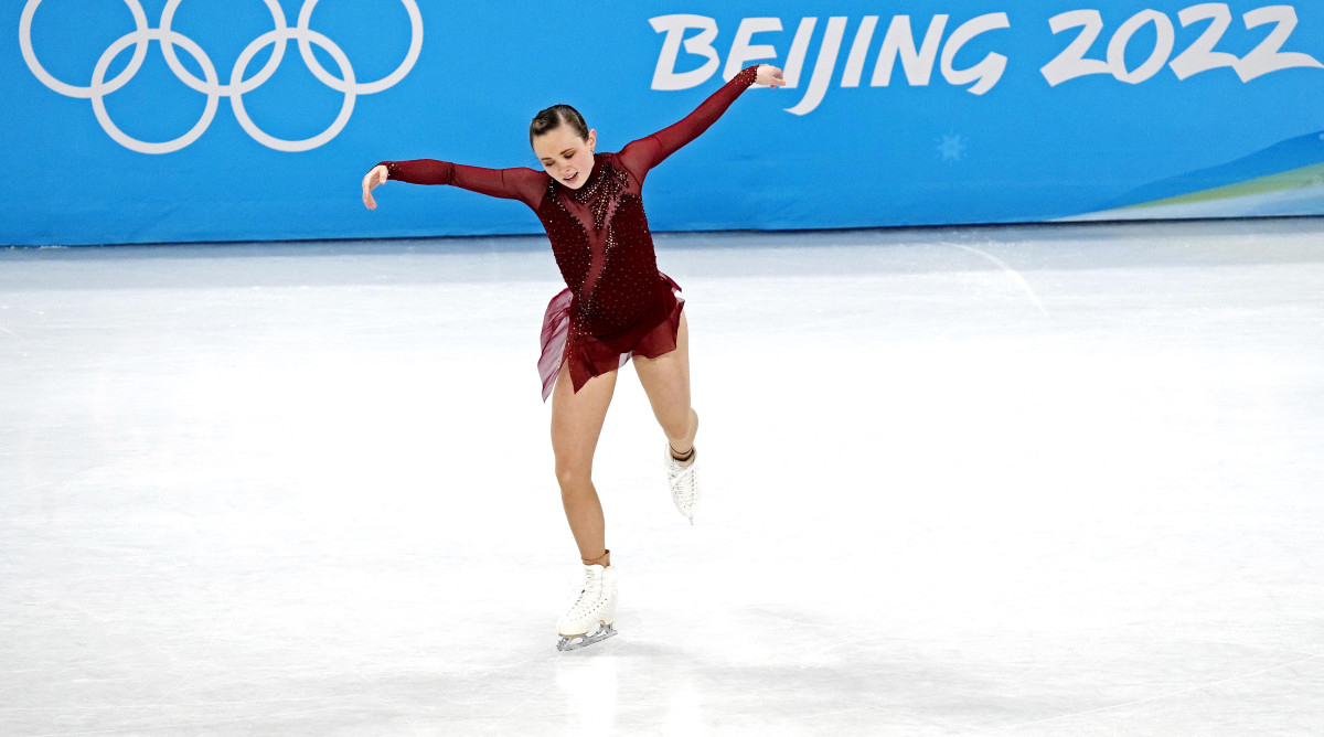 mariah-bell-fig-skating-music-lead