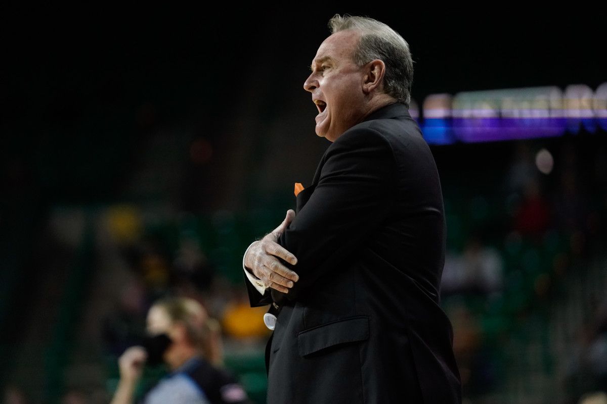 NCAA Coaches Vote Texas Longhorns 'Best Job' In Women's Basketball - Sports  Illustrated Texas Longhorns News, Analysis and More