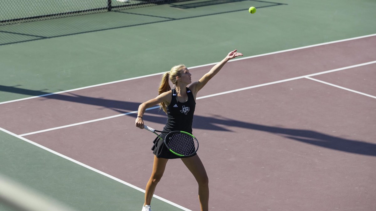 Jayci Goldsmith Dominates as No. 8 Texas A&M Aggies Down No. 13 Florida