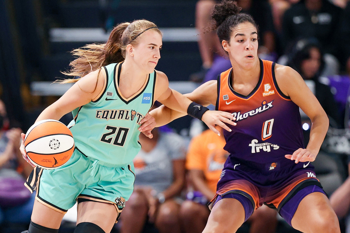 Sabrina Ionescu and Kia Nurse