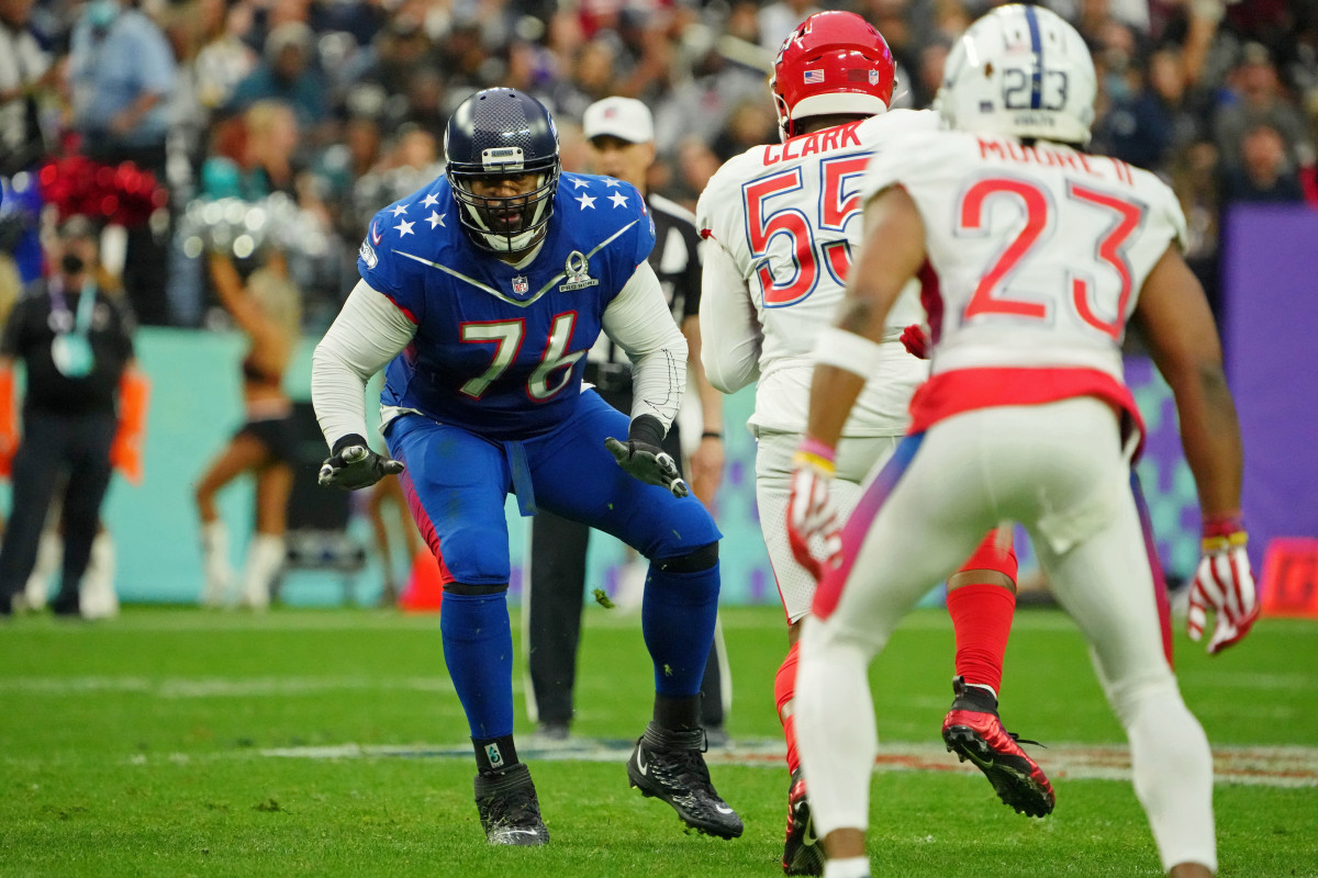 Three Offensive Tackles That The Colts Could Target in Free Agency