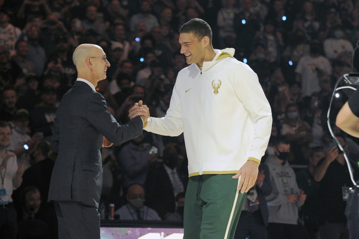 Bucks Injury Report Against The Hornets - Fastbreak on FanNation