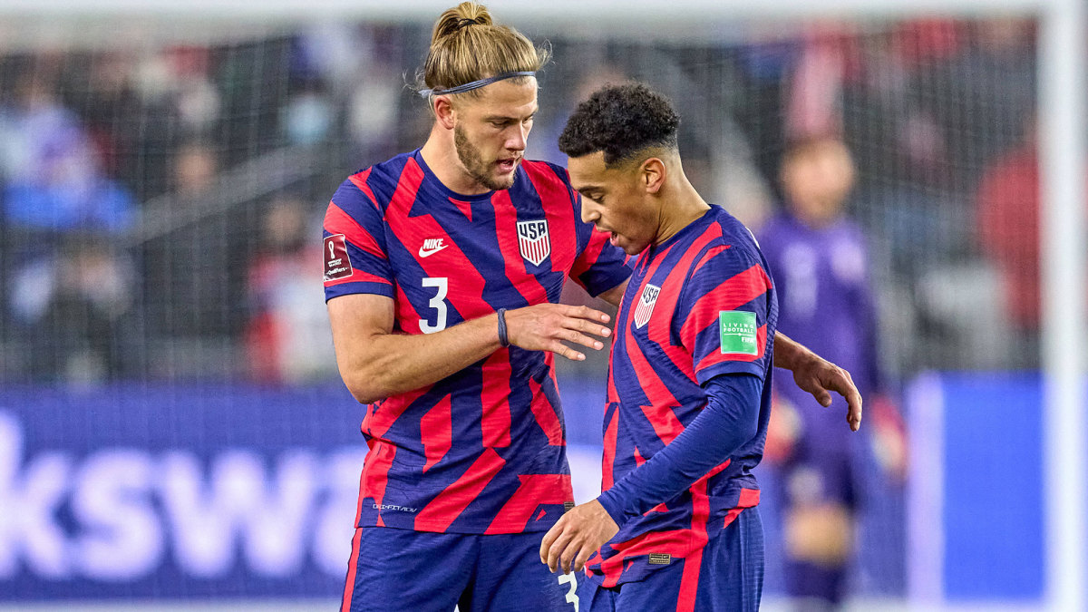 USMNT's Walker Zimmerman and Tyler Adams