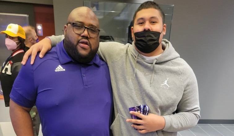 D-Lineman from Vita Vea's Old League Draws UW Offer - Vimarsana News