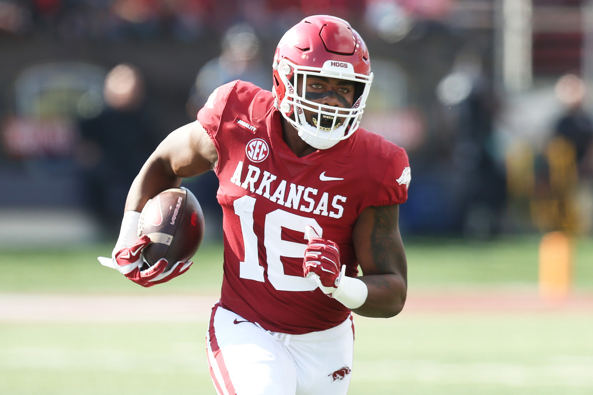 Los Angeles Chargers Met With Arkansas WR Treylon Burks at NFL Combine