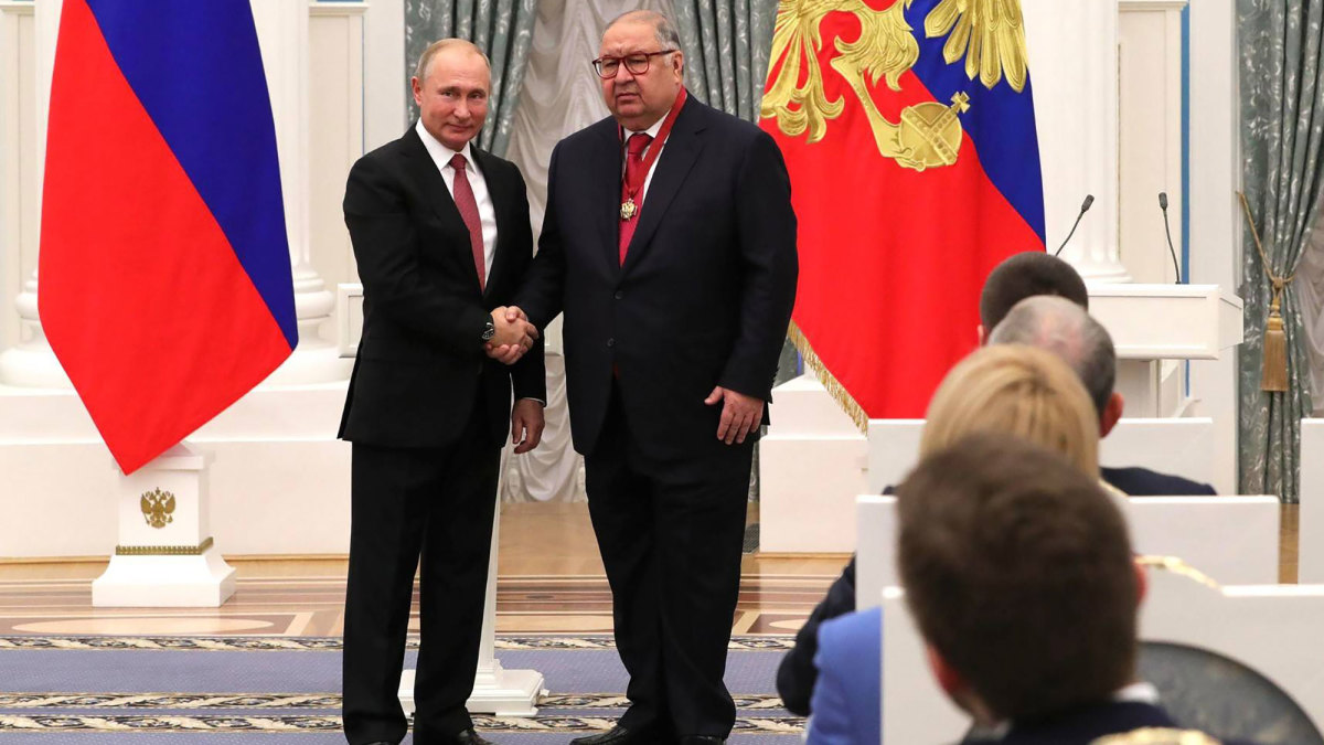 Vladimir Putin and Alisher Usmanov