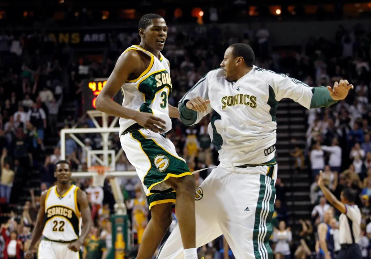 Kevin-Durant-Sonics-8