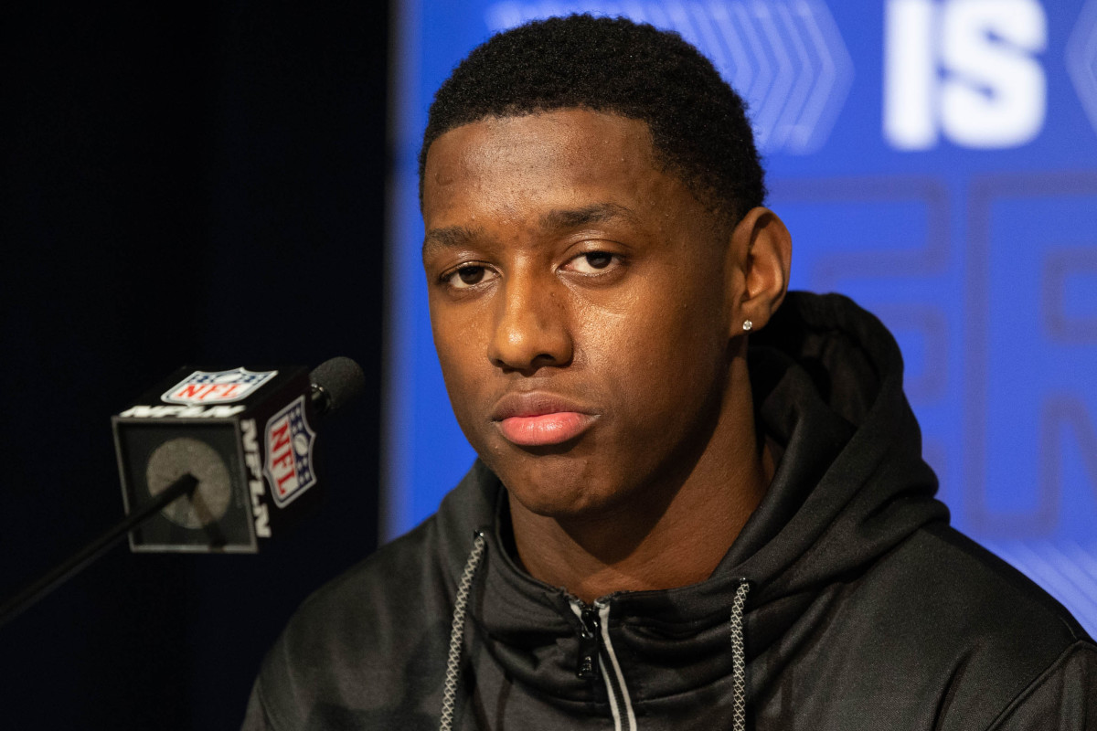 Mar 5, 2022; Indianapolis, IN, USA; Cincinnati defensive back Sauce Gardner (DB14) talks to the media during the 2022 NFL Scouting Combine at Lucas Oil Stadium. Mandatory Credit: Trevor Ruszkowski-USA TODAY Sports