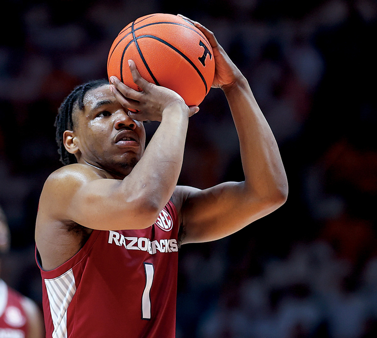 Arkansas Razorbacks guard JD Notae (1) shoots a free throw during the second half against the Tennessee Volunteers at Thompson-Boling Arena.