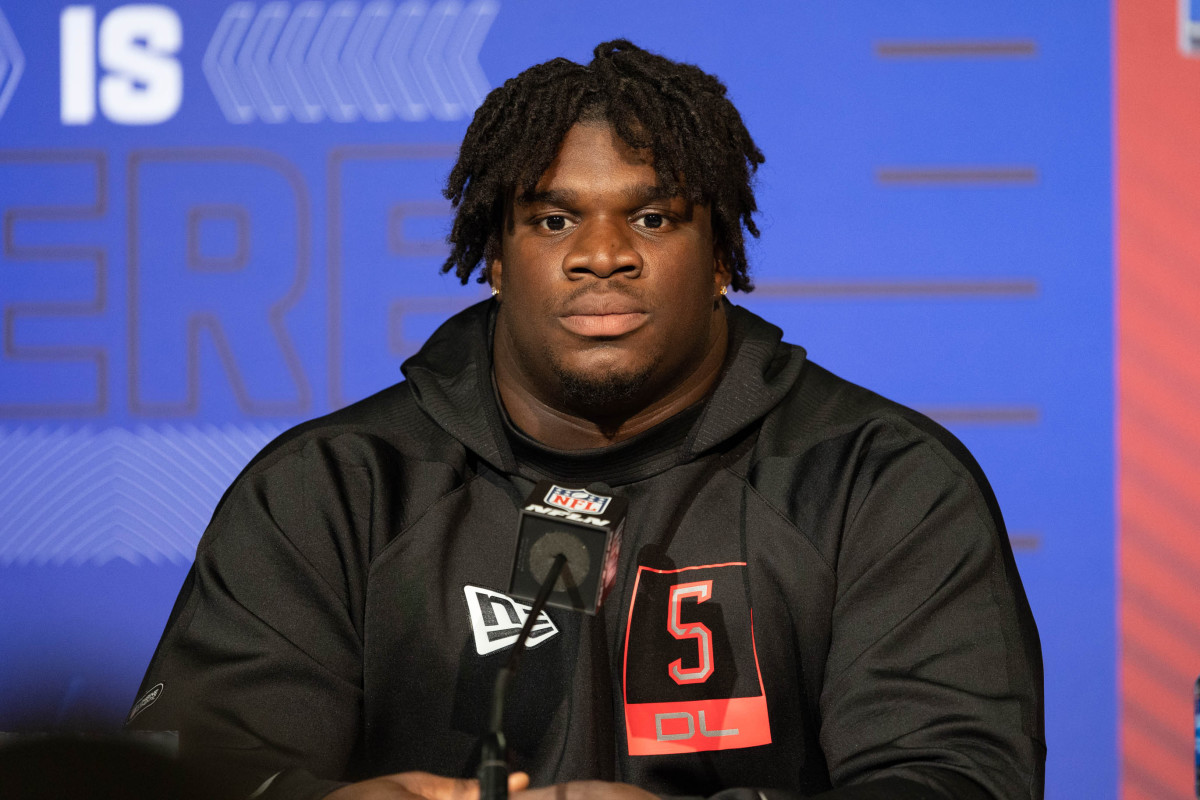 Football DT Jordan Davis Impresses NFL Draft Expert at NFL