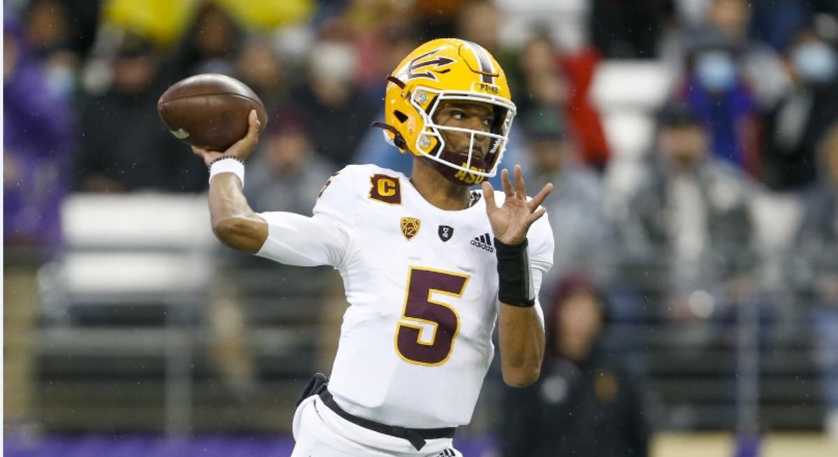 QB Jayden Daniels Won't Be Coming to Cal; He's Headed for the SEC - Vimarsana News