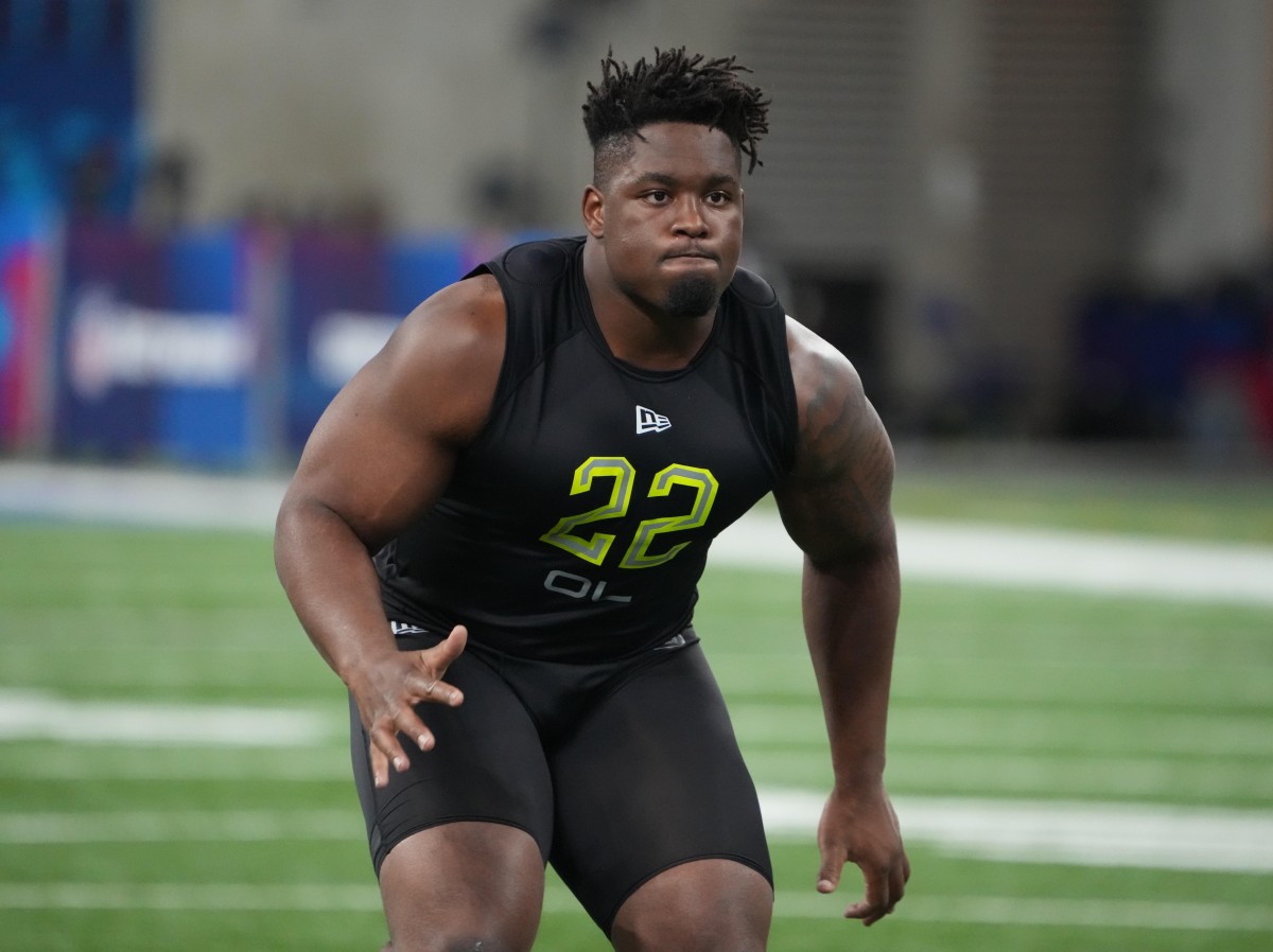 Zion Johnson 2022 NFL Draft Scouting Report - Sports Illustrated Boston  College Eagles News, Analysis and More