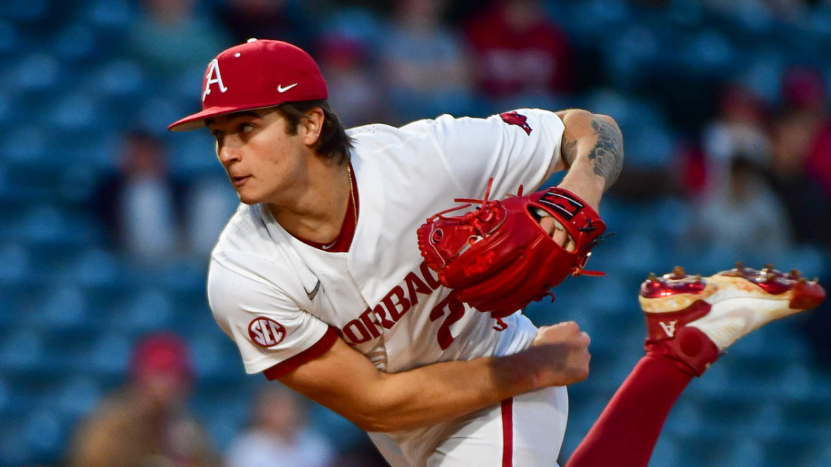 Razorbacks Keep SEC Series Winning Streak Alive, Downing Missouri