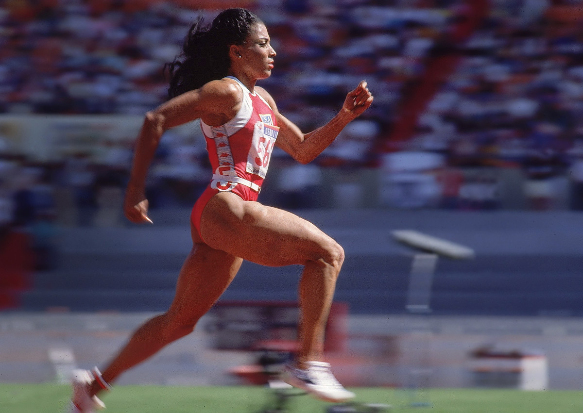 1988 Summer Olympics Track Field W100M: USA Florence Griffith Joyner