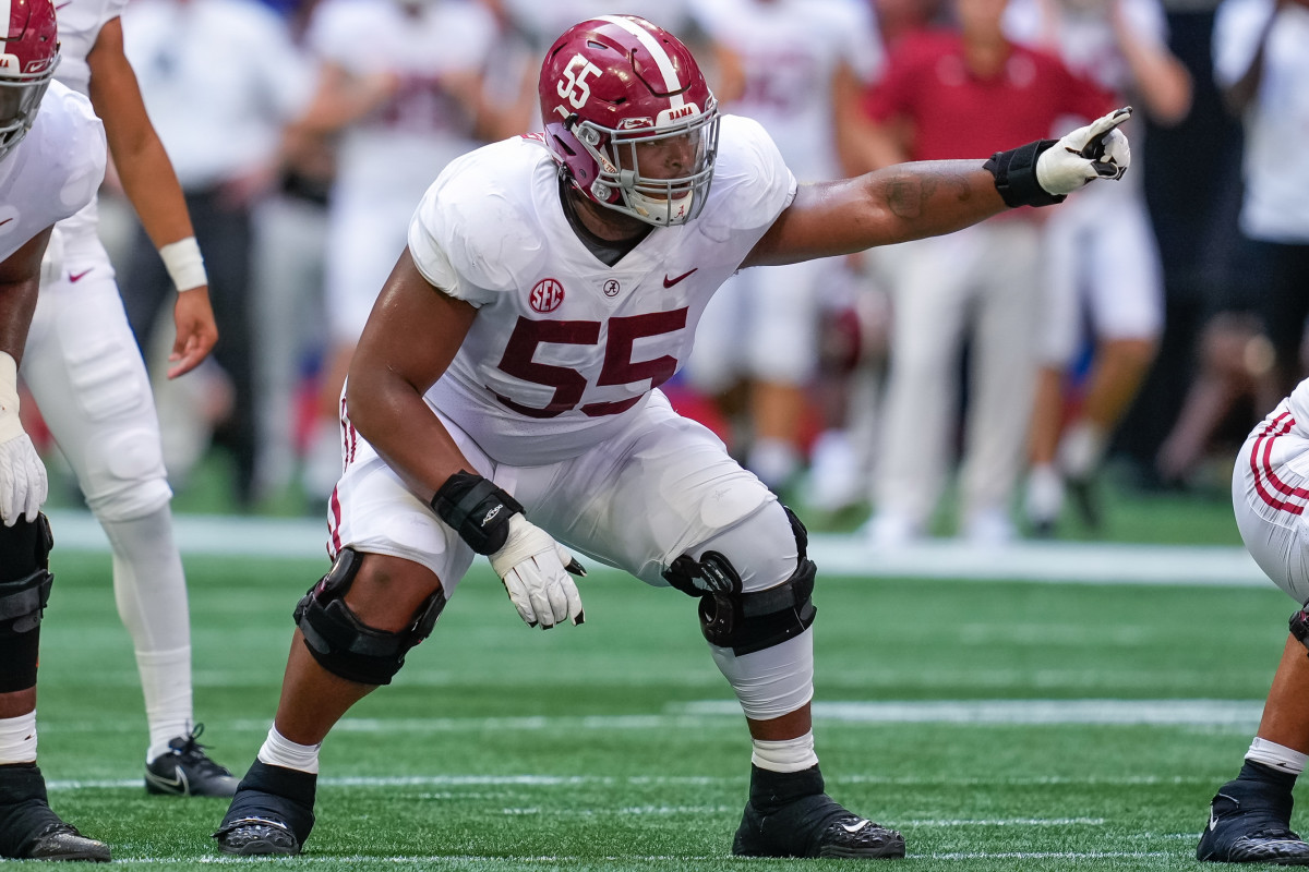 Alabama Crimson Tide offensive lineman Emil Ekiyor Jr. (55) in action against the Miami Hurricanes at Mercedes-Benz Stadium.