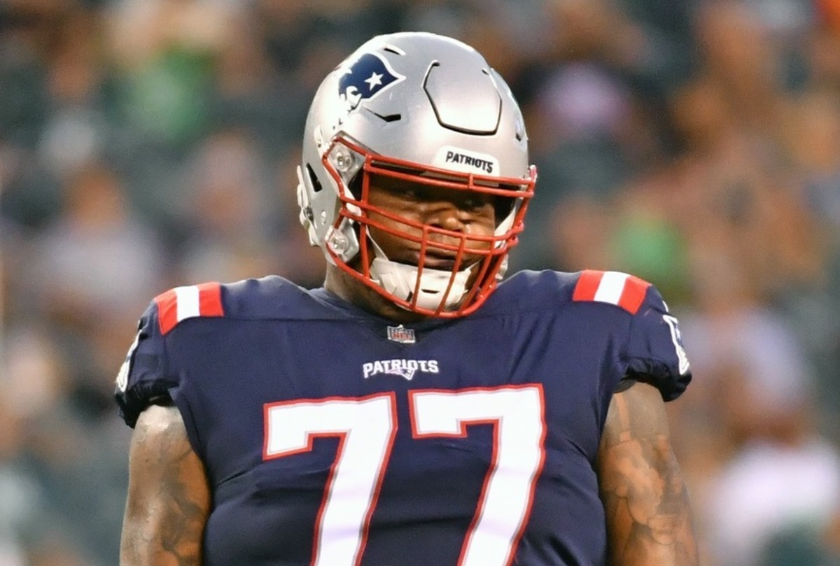 Aug 19, 2021; Philadelphia, Pennsylvania, USA; New England Patriots offensive tackle Trent Brown (77) against the Philadelphia Eagles at Lincoln Financial Field. Mandatory Credit: Eric Hartline-USA TODAY Sports