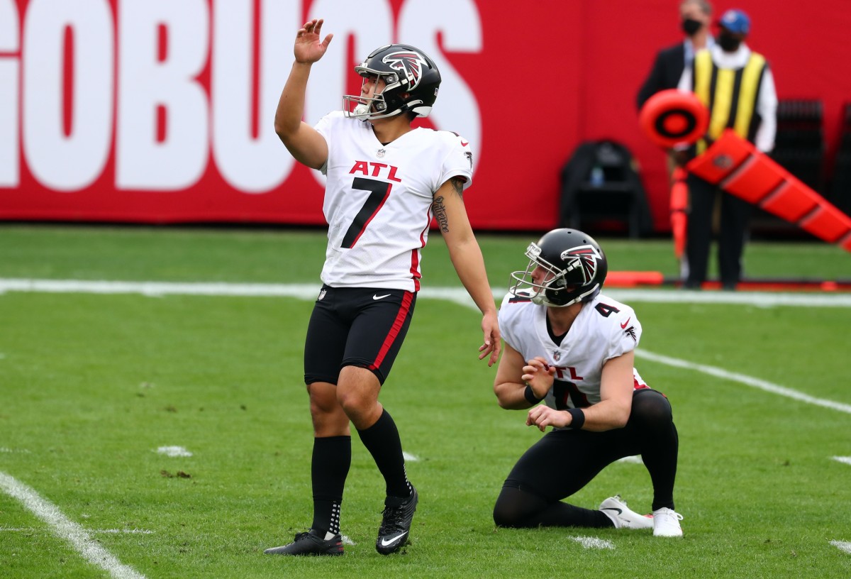 Jan 3, 2021; Tampa, Florida, USA; Atlanta Falcons kicker Younghoe Koo (7) makes a field goal against the Tampa Bay Buccaneers during the first quarter at Raymond James Stadium. Mandatory Credit: Kim Klement-USA TODAY Sports