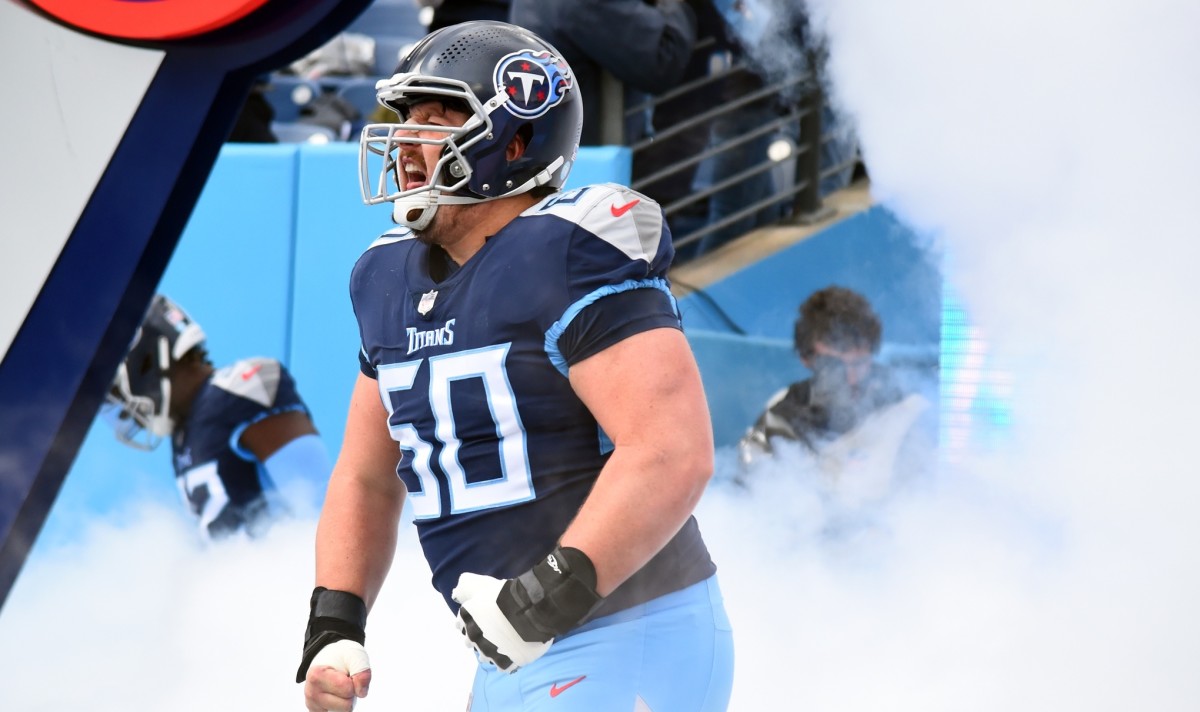 Tennessee Titans center Ben Jones (60) takes the field before the game against the Houston Texans at Nissan Stadium.