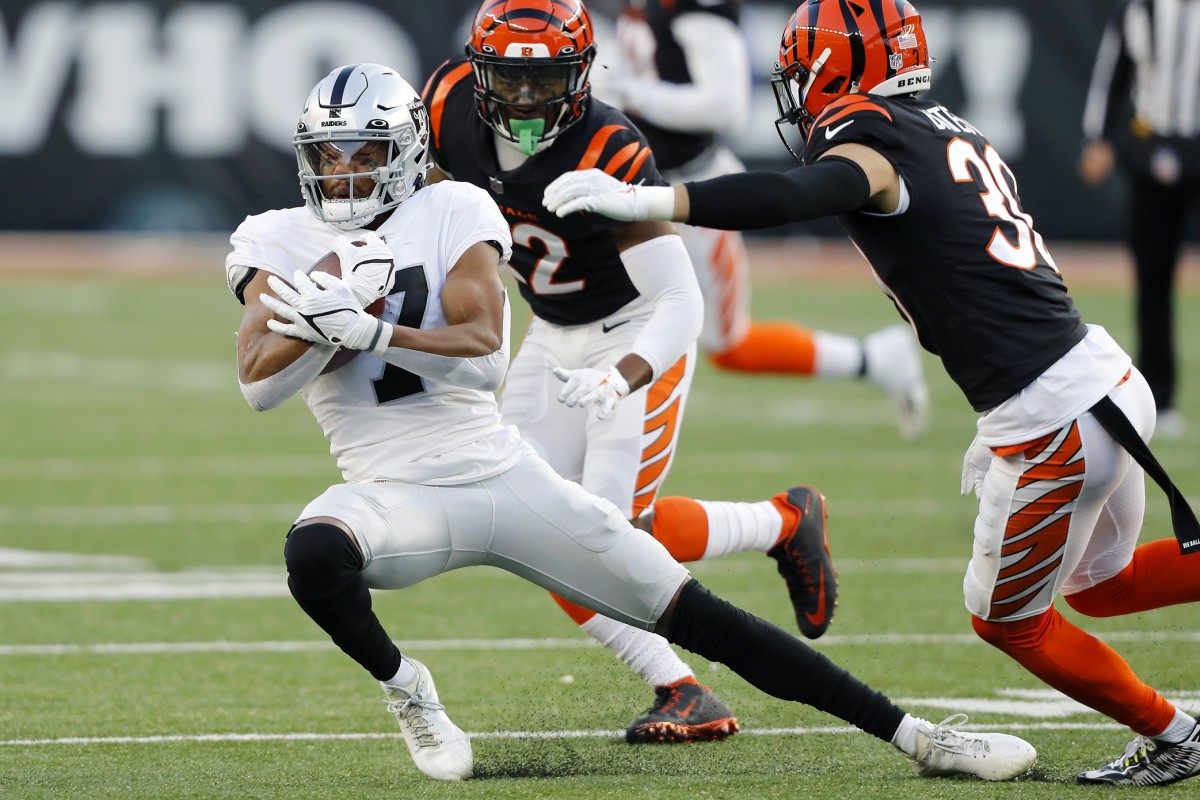 Zay Jones is leaving the Las Vegas Raiders - Sports Illustrated Las Vegas Raiders News, Analysis