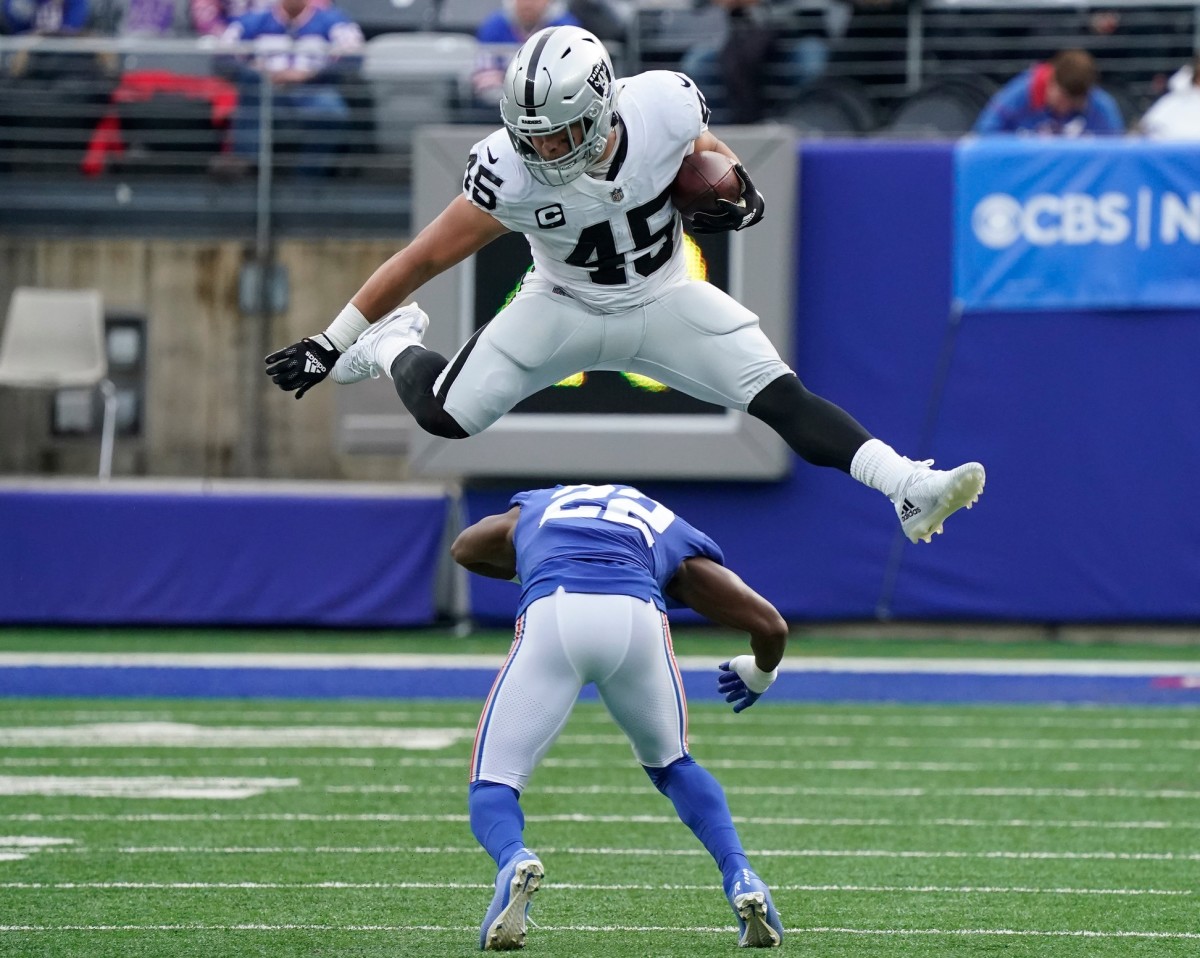 Sunday Miami Dolphins Mailbag: All-Time Favorites, Ingold Status, Speed on Offense, and More