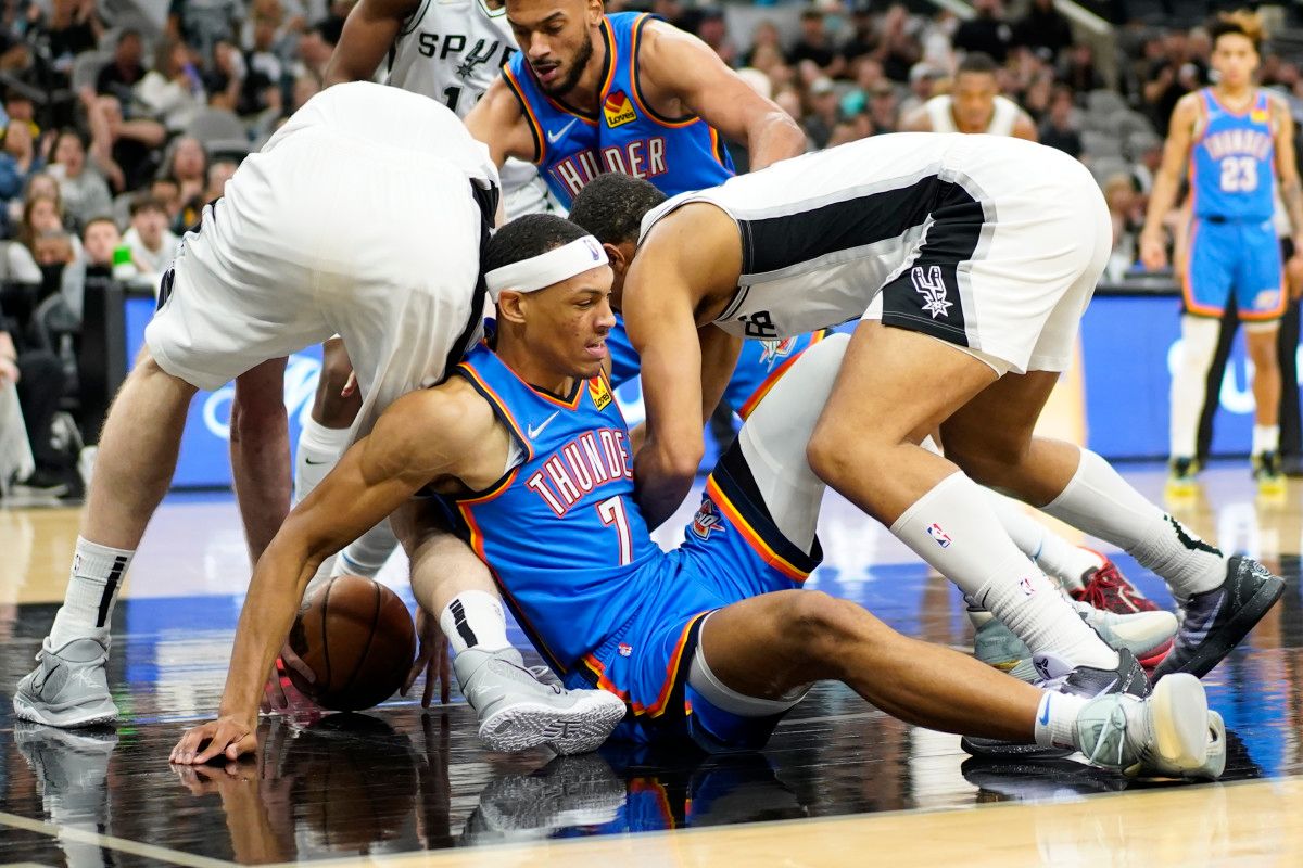 Darius Bazley