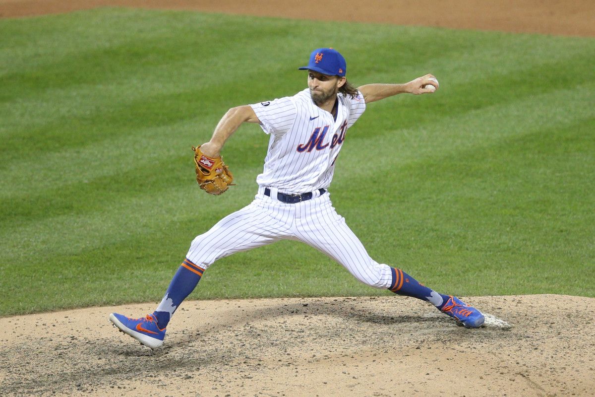 Mets bring back lefty reliever Chasen Shreve.