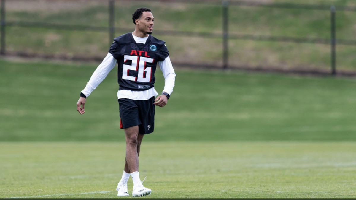Atlanta Falcons ReSign CB Isaiah Oliver To 1Year Deal; What's Next