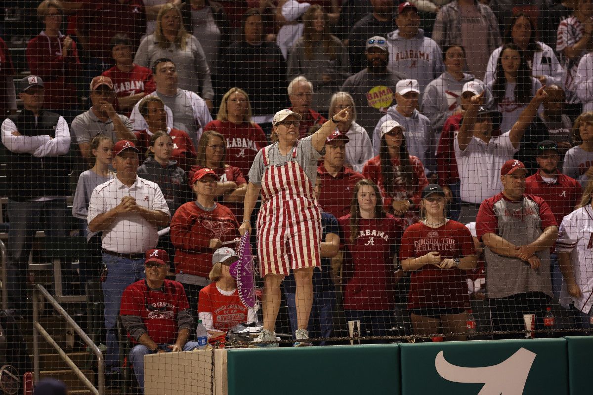 Emily Pitek Clifford and Alabama softball crowd at Rhoads Stadium vs Kentucky