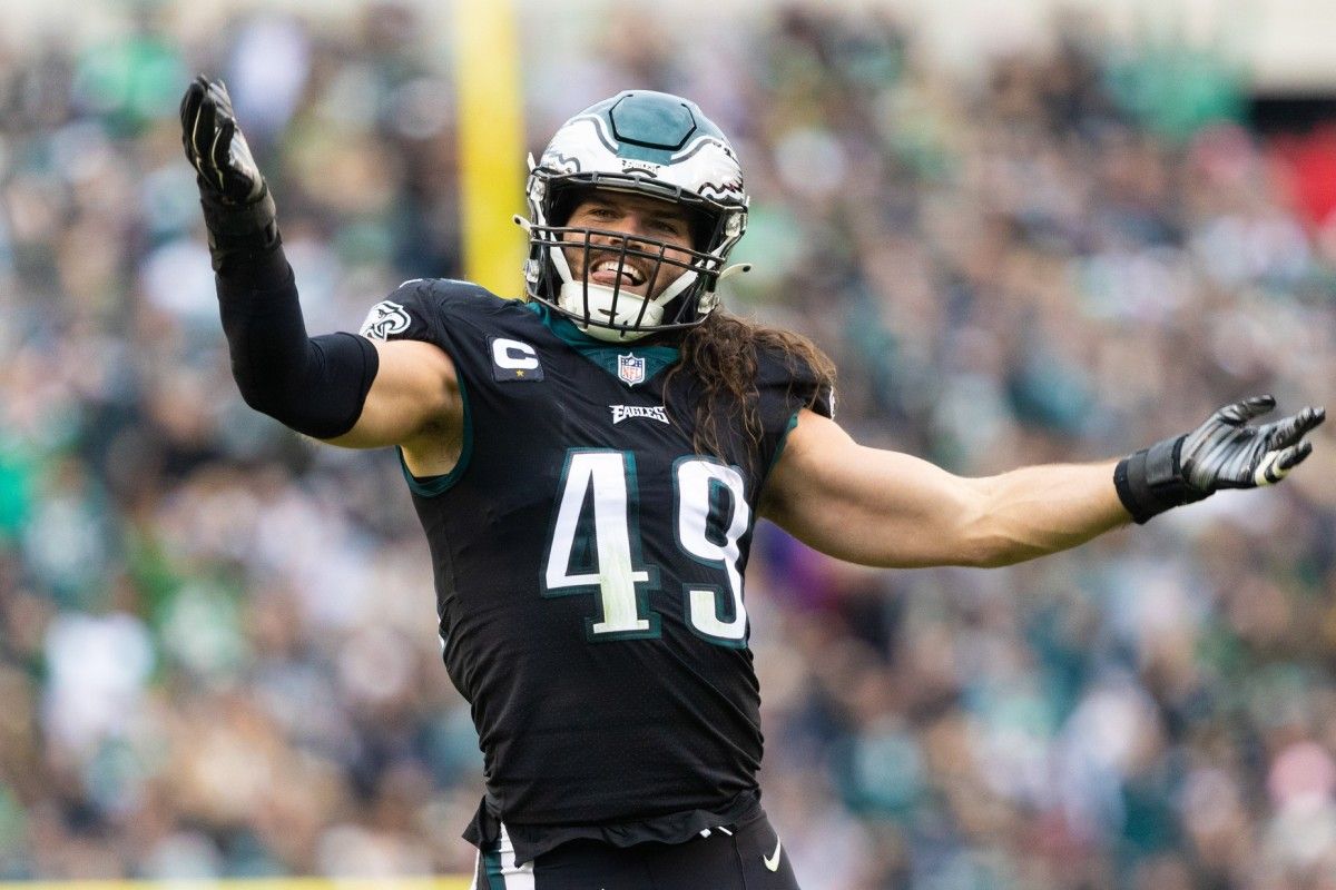Philadelphia Eagles outside linebacker Alex Singleton (49) during the second quarter against the New Orleans Saints at Lincoln Financial Field.