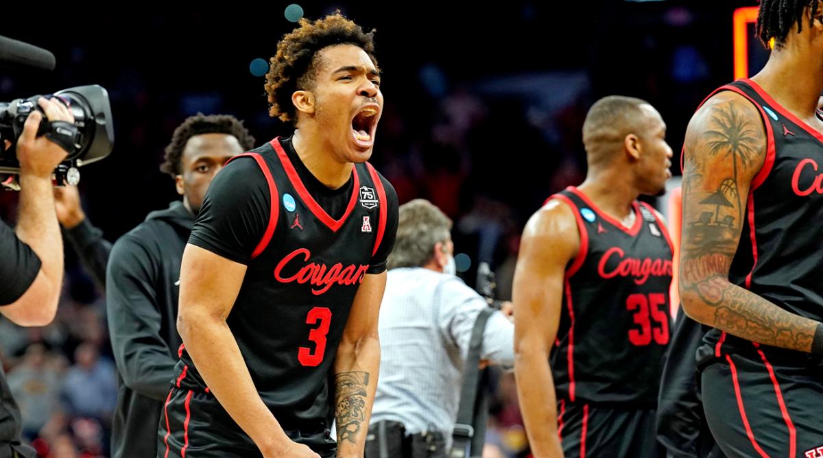 Mar 24, 2022; San Antonio, TX, USA; Houston Cougars guard Ramon Walker Jr. (3) celebrates after beating the Arizona Wildcats in the semifinals of the South regional of the men’s college basketball NCAA Tournament at AT&T Center.