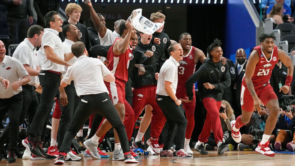 Sweet 16: Gonzaga loses to Arkansas, Houston beats Arizona - Vimarsana News