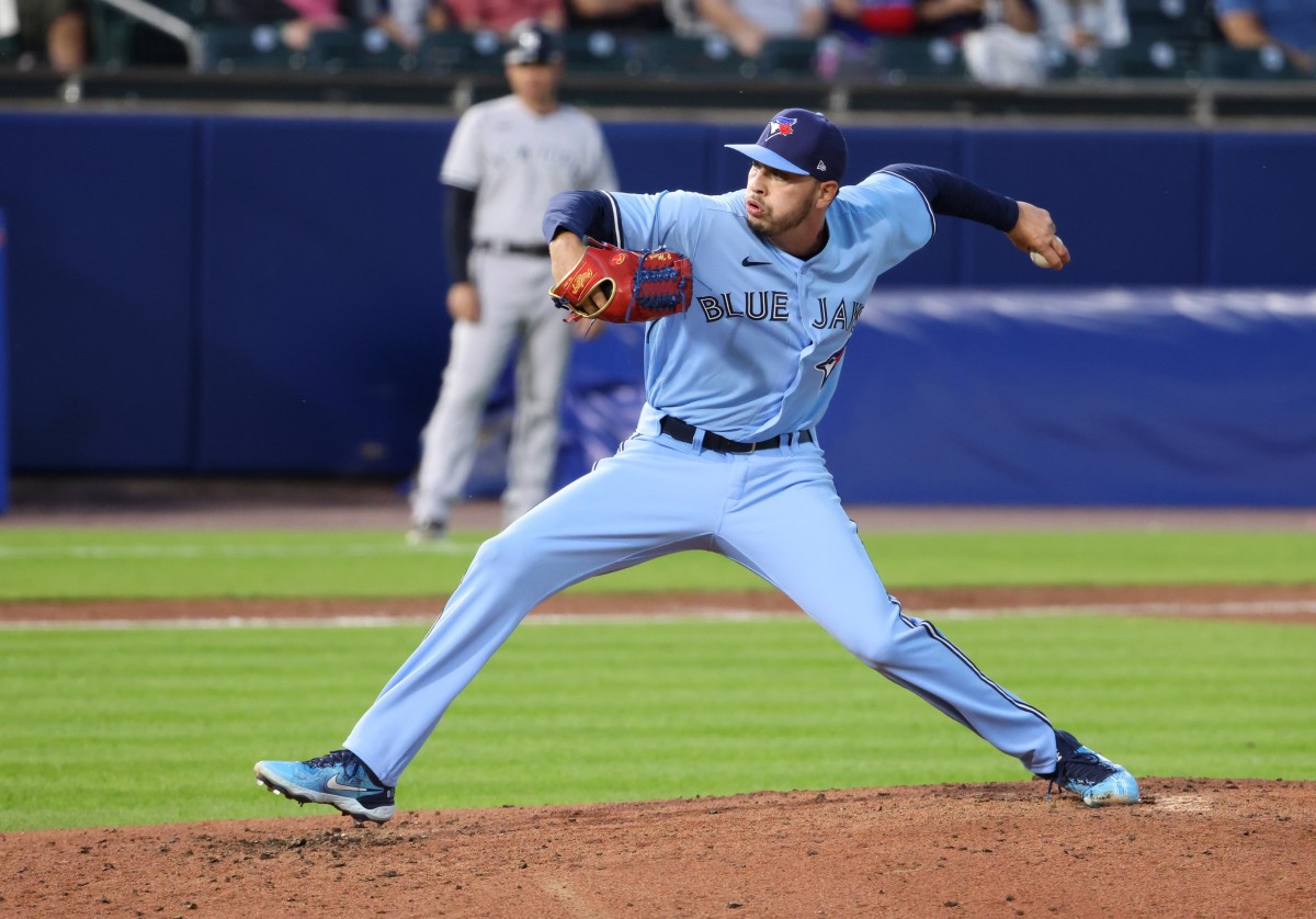 A 21st round draft pick by the Jays in 2015, Saucedo turned in a respectable rookie season in 2021, posting a 4.56 ERA (97 ERA+) and limiting left-handed hitters to a .139 batting average. 