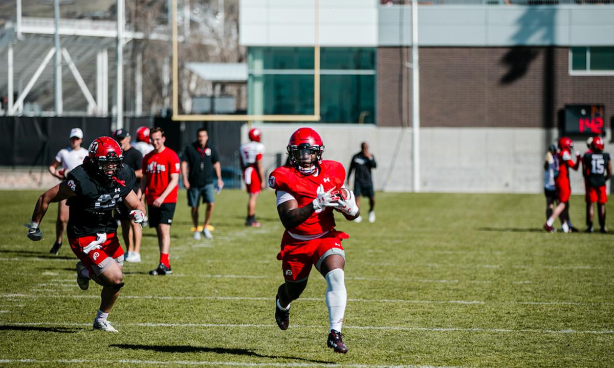 Freshman running back Jaylon Glover taking reps during spring camp.