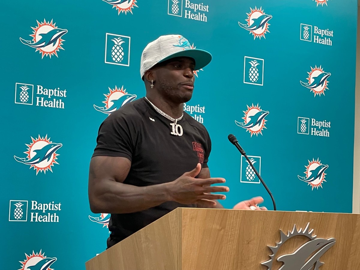 Sunday Dolphins Mailbag: Depth Issues, the Tyreek-Tua Podcast, the “Negative Media,” and More