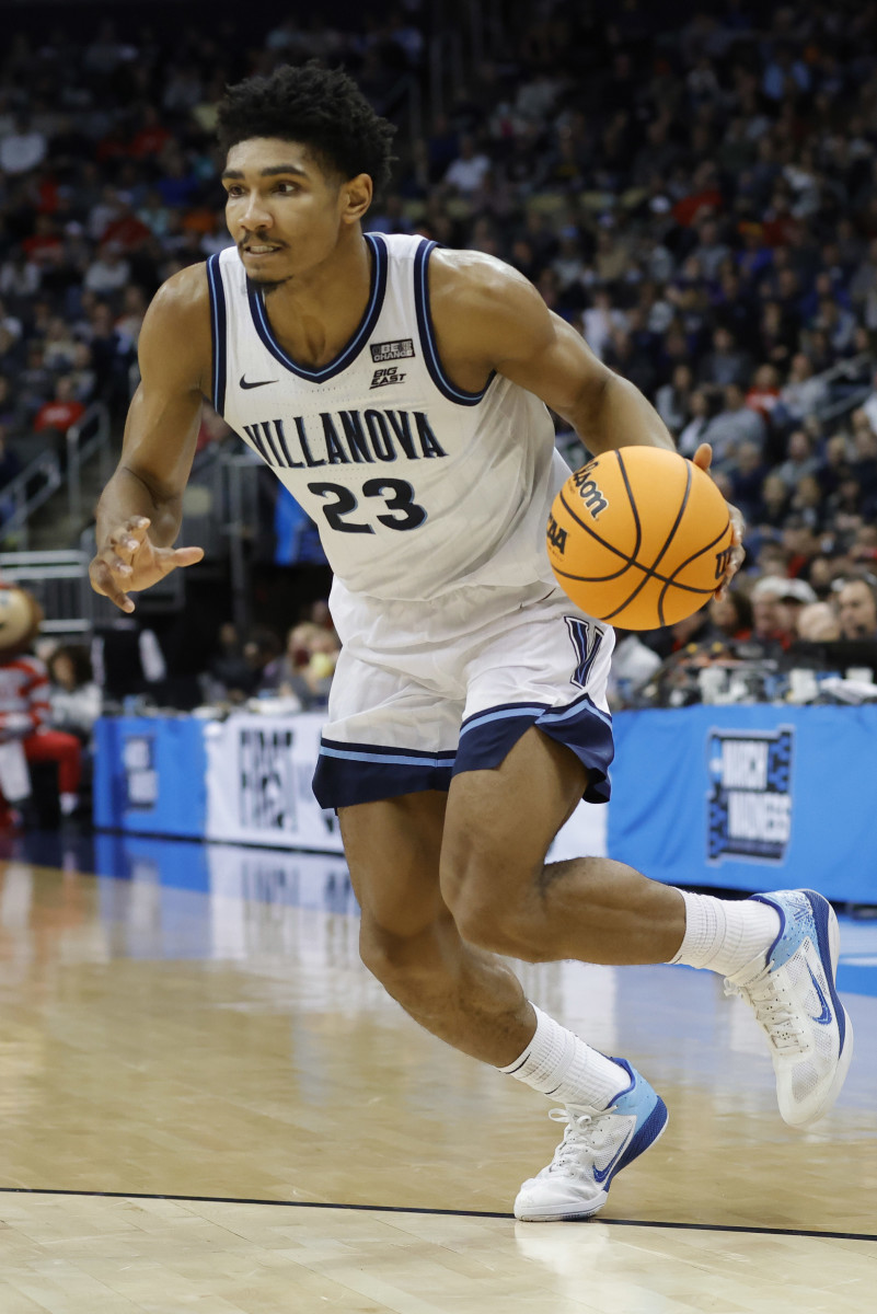 Mar 20, 2022; Pittsburgh, PA, USA; Villanova Wildcats forward Jermaine Samuels (23) drives to the basket against the Ohio State Buckeyes during the second round of the 2022 NCAA Tournament at PPG Paints Arena. Mandatory Credit: Geoff Burke-USA TODAY Sports