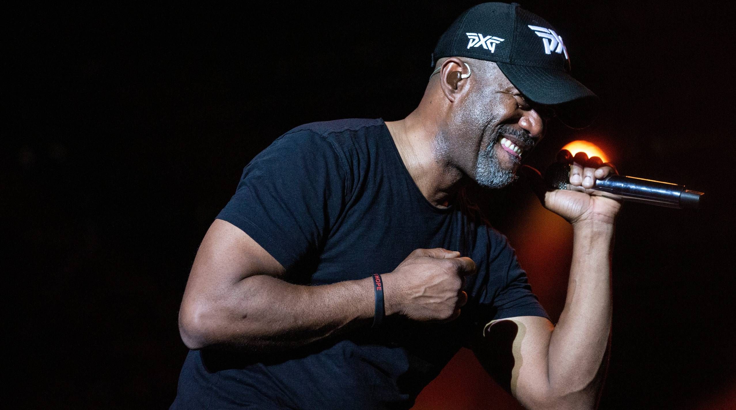 Darius Rucker teases free concert if South Carolina WBB wins title ...