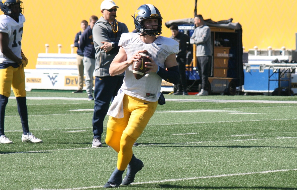 2022 Season Quarterbacks Preview + Depth Chart Projection Sports