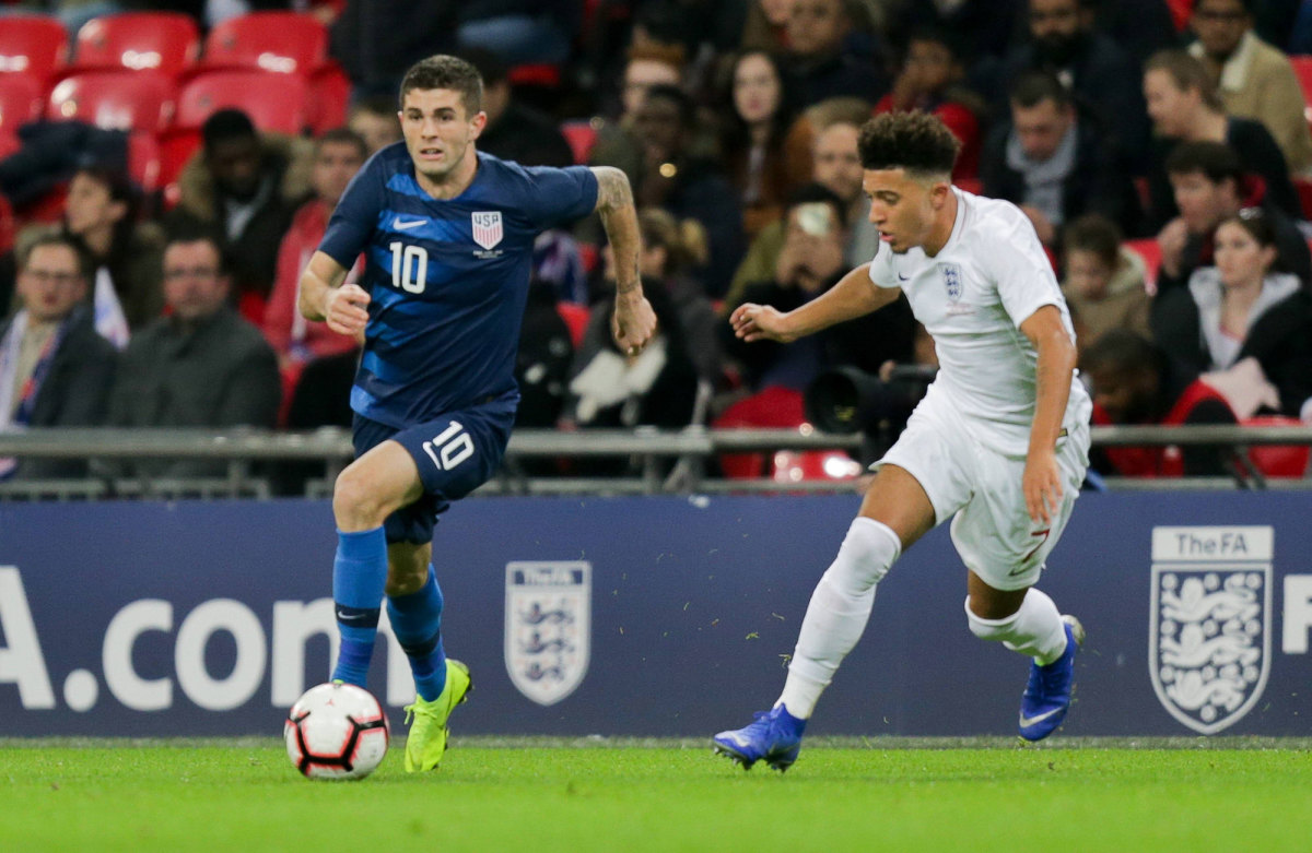 Christian Pulisic vs. Jadon Sancho in an England vs. USA match in 2018
