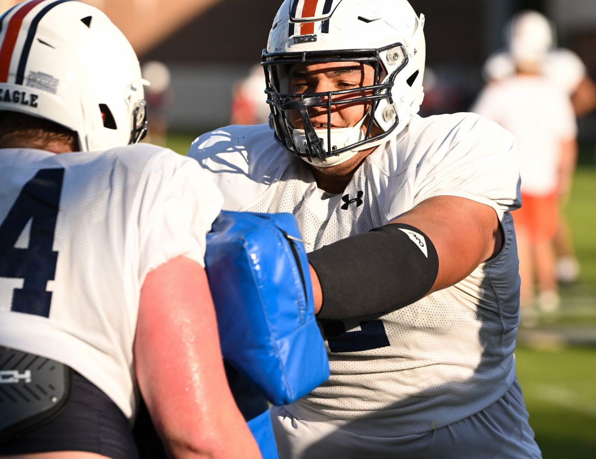 Kameron Stutts (62)Auburn FB practice on Monday. April 4, 2022 in Auburn, Ala.