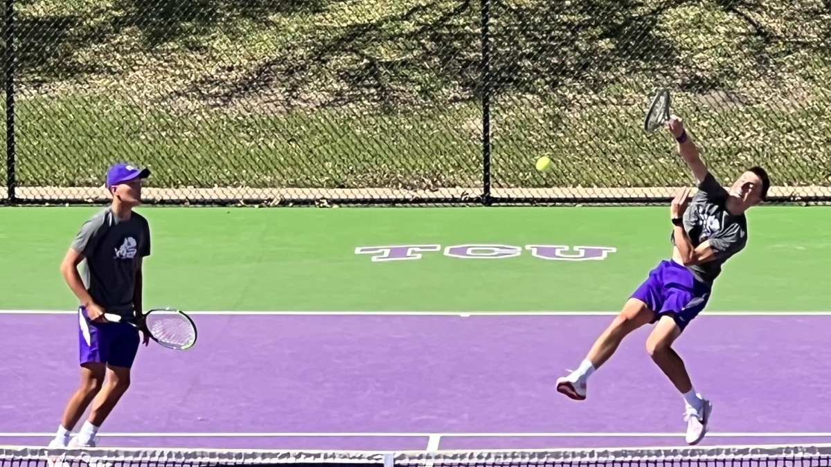 Men’s Tennis No. 1 TCU Beats No. 11 Texas The Horned Frogs remain