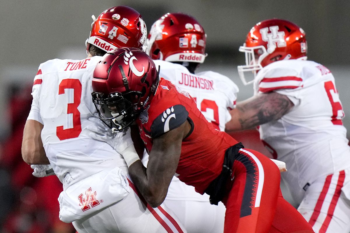 Gravity of Seattle Seahawks' Situation, Not Draft History, Could Steer Team Clear of Early-Round Cornerbacks - Sports Illustrated Seattle Seahawks News, Analysis and More - Vimarsana News