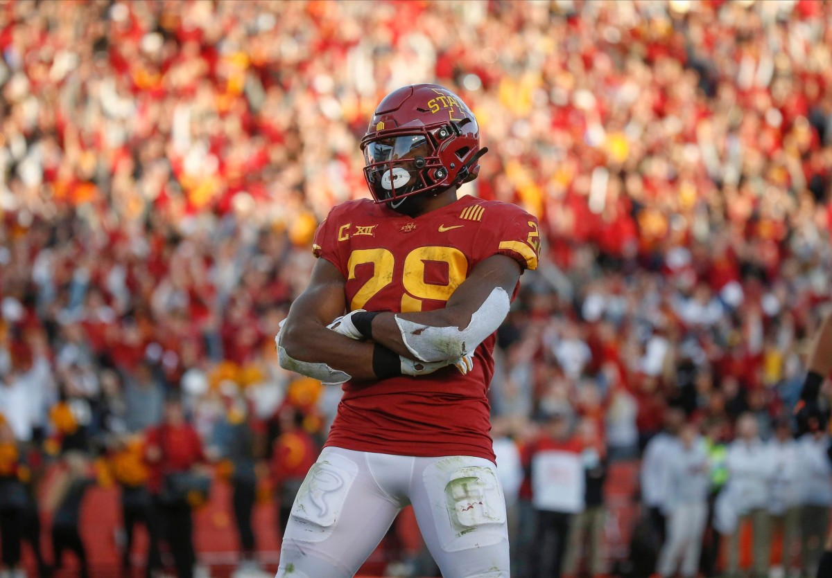 New York Jets Scout Thinks Iowa State RB Breece Hall Will Be Superstar