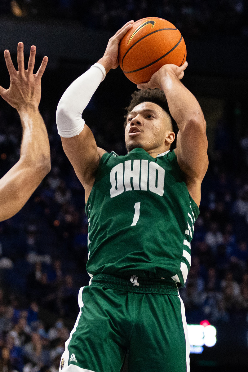 Ohio Bobcats guard Mark Sears (1) shoots the ball during the first half against the Kentucky Wildcats at Rupp Arena at Central Bank Center.