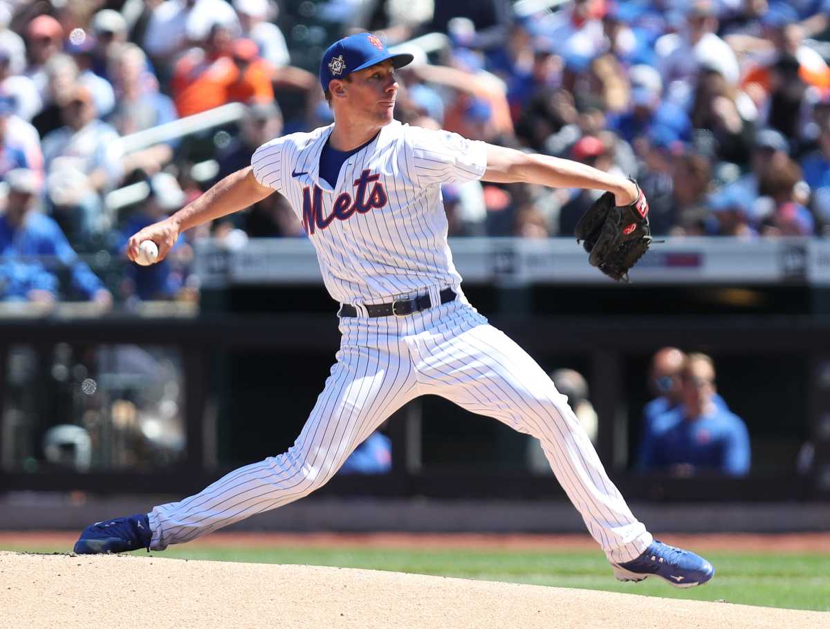 Mets pitcher Chris Bassitt in action against Diamondbacks during baseball action at Citi Field in Queens, New York April 15, 2022. Mets Home Opener
