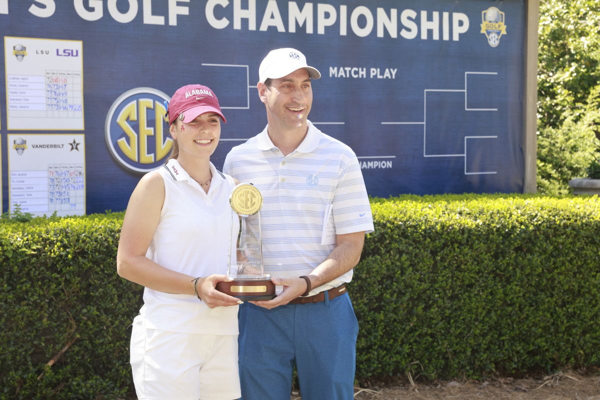 Benedetta Moresco awarded the 2022 SEC Scholar-Athlete of the Year award.