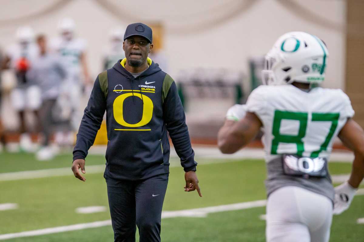 Junior Adams Oregon Spring Practice