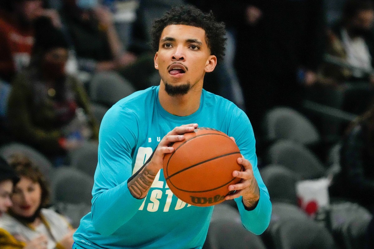 bouknight hornets jersey