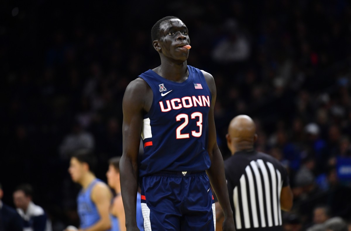 Akok Akok Commits to Georgetown Sports Illustrated West Virginia